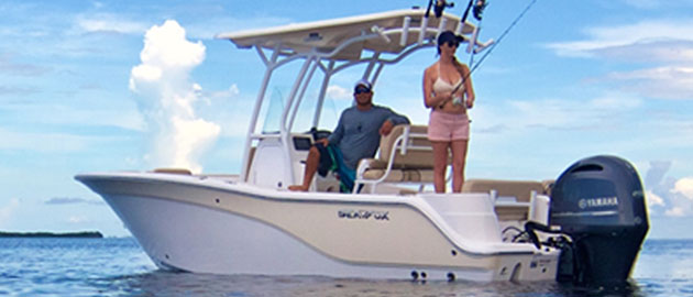 Bateaux de pêche fibre de verre